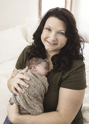 Jessica Reich and infant daughter