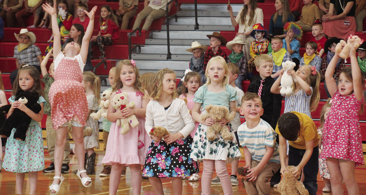 Circus theme highlights elementary program