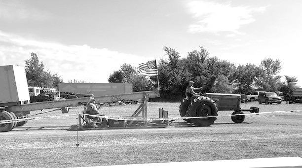Dillon Wurdeman pulling on his Oliver tractor