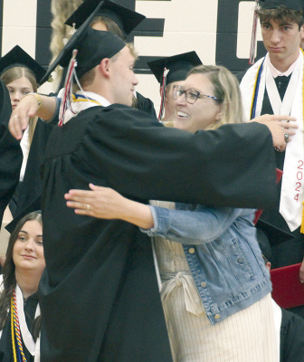 DIPLOMA WITH A HUG