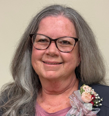 Tami Kester, RN, is the 2025 Caring Kind Award Winner at Antelope Memorial Hospital. She was recognized for the award during National Hospital Week (May 11th - 17th).