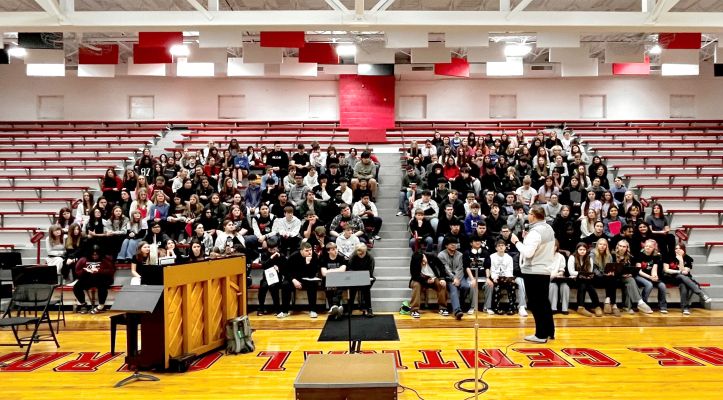 Choral Clinic students under the instruction of Dr. Zrust at the Jan.12 clinic.