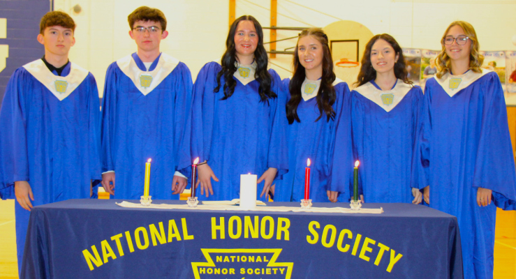 New inductees are (l-r): Micah Cuevas, Dylan Luetkenhaus, Piper Jarecki, Allyx Forre, Isabella Santarosa and Madysen Wiese.